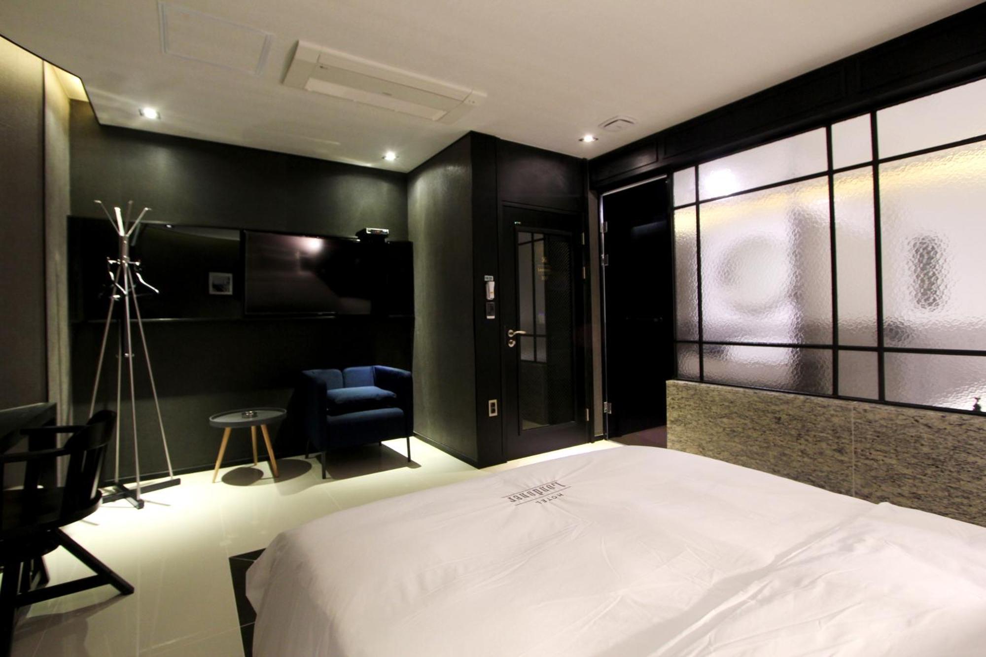 Hotel Londoner Gimhae Exterior foto
