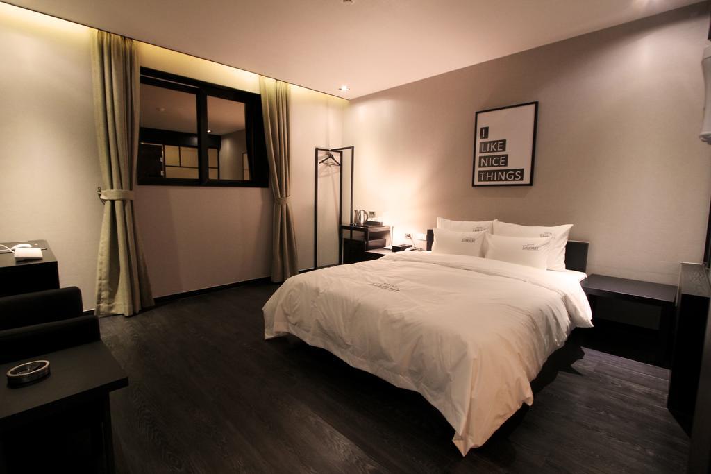 Hotel Londoner Gimhae Exterior foto